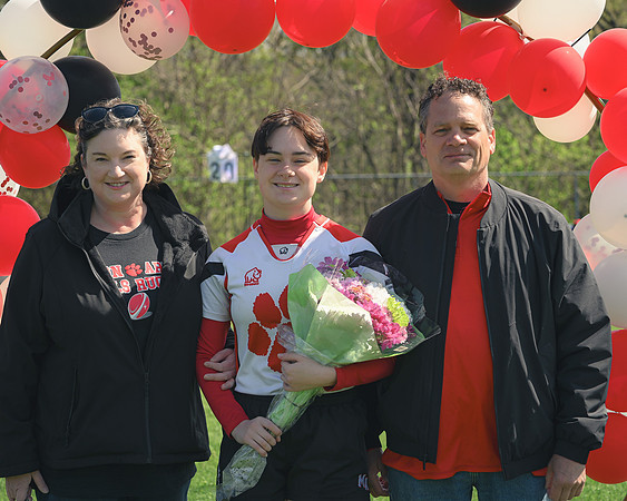 20260419_MoonGirlsRugby_SeniorRec_z6-9790