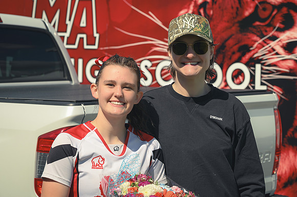 20260419_MoonGirlsRugby_SeniorRec_z6-9886