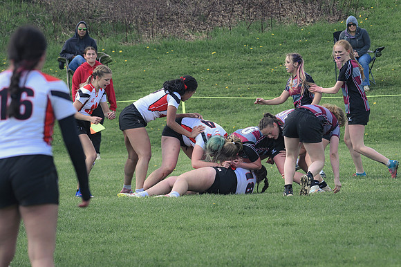 20260419_MoonGirlsRugby_SeniorRec_z8-4603