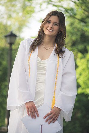 20260525_BradleyCapandGown-8639