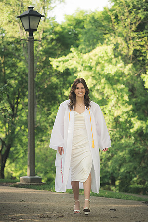 20260525_BradleyCapandGown-8540