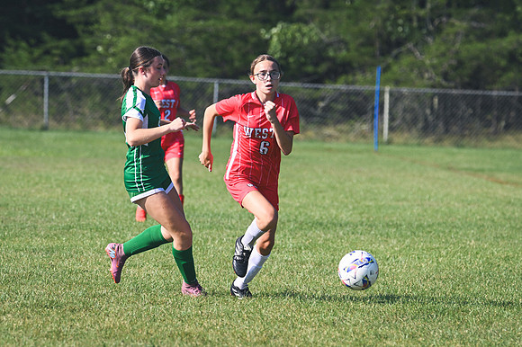 20260909_WestA_Soccer_Z8-8201