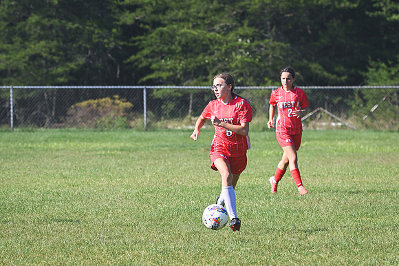 20260909_WestA_Soccer_Z8-8193