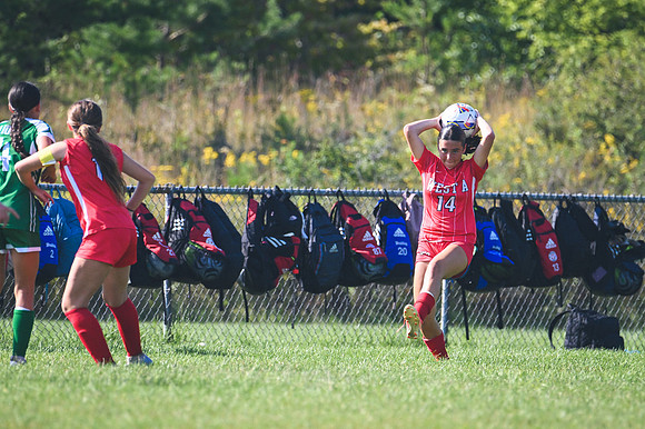 20260909_WestA_Soccer_Z8-8131