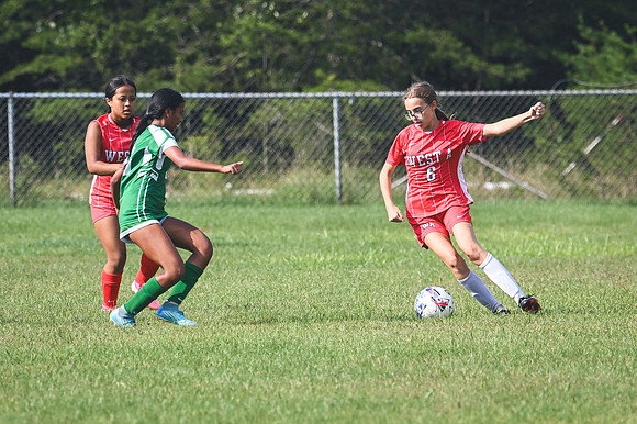 20260909_WestA_Soccer_Z8-7971