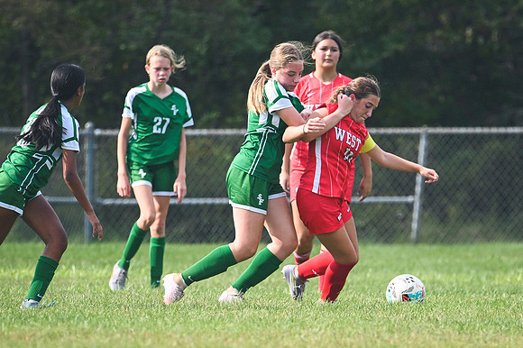20260909_WestA_Soccer_Z8-7794
