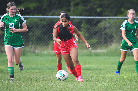 20260909_WestA_Soccer_Z8-7725
