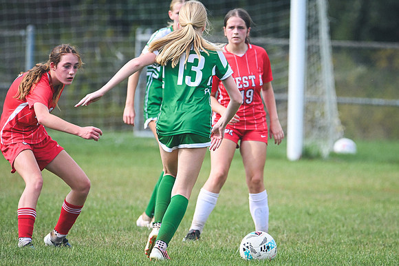 20260909_WestA_Soccer_Z8-7710