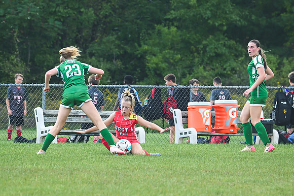 20260909_WestA_Soccer_Z8-7464