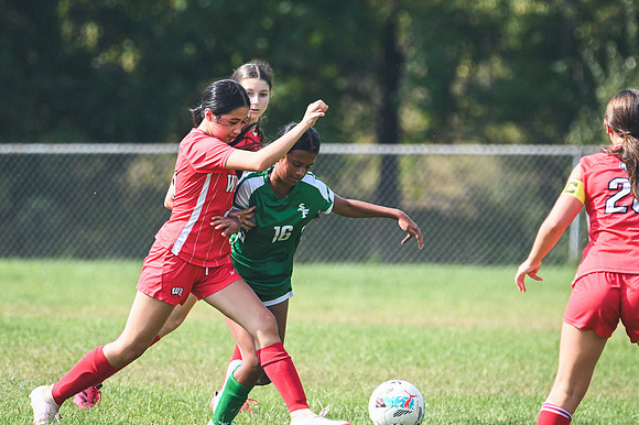 20260909_WestA_Soccer_Z8-7358