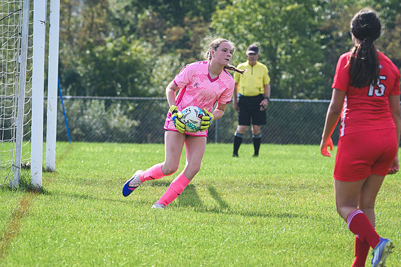 20260909_WestA_Soccer_Z8-7284