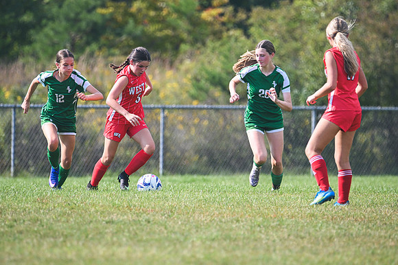 20260909_WestA_Soccer_Z8-7211