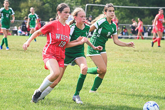 20260909_WestA_Soccer_Z8-7142