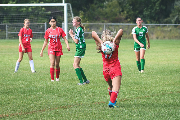 20260909_WestA_Soccer_Z8-7110
