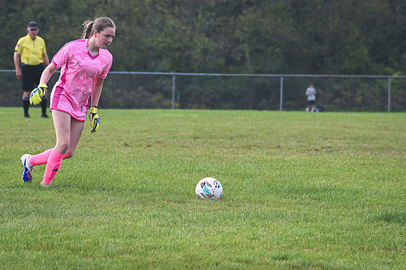 20260909_WestA_Soccer_Z8-7060