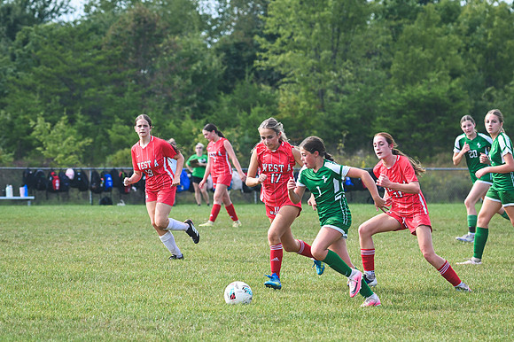 20260909_WestA_Soccer_Z8-7056