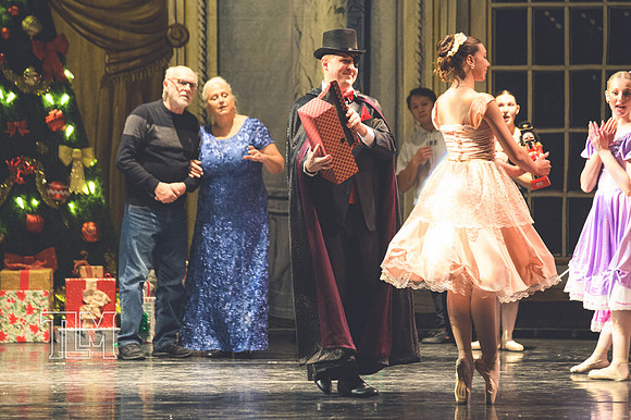 20241212_WPB_NutcrackerDress_Z8-4339