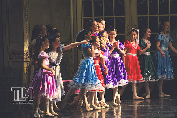 20241212_WPB_NutcrackerDress_Z8-4340