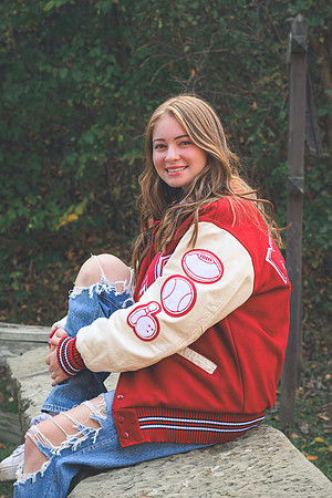 20241006_WiseSeniorPics-6227-2