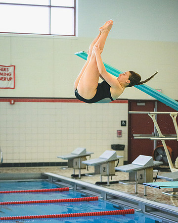 REVISED_2025SeniorSwimWatercolor-2