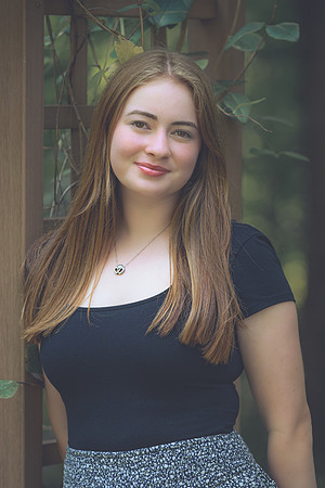 20240922_KeiraWise_z8-3126yearbookoption